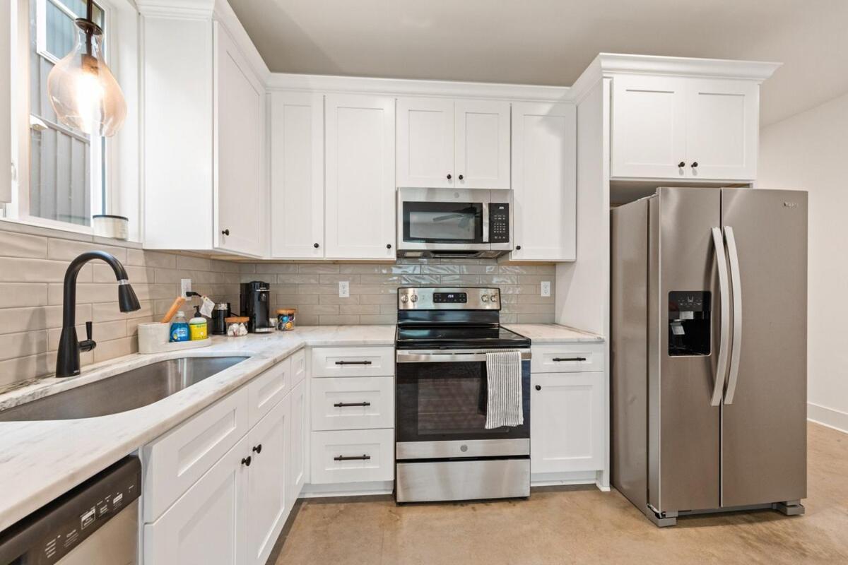 New Thibodeaux House Cajun Luxury 65 Tv Fast Wifi Daire Lafayette Dış mekan fotoğraf
